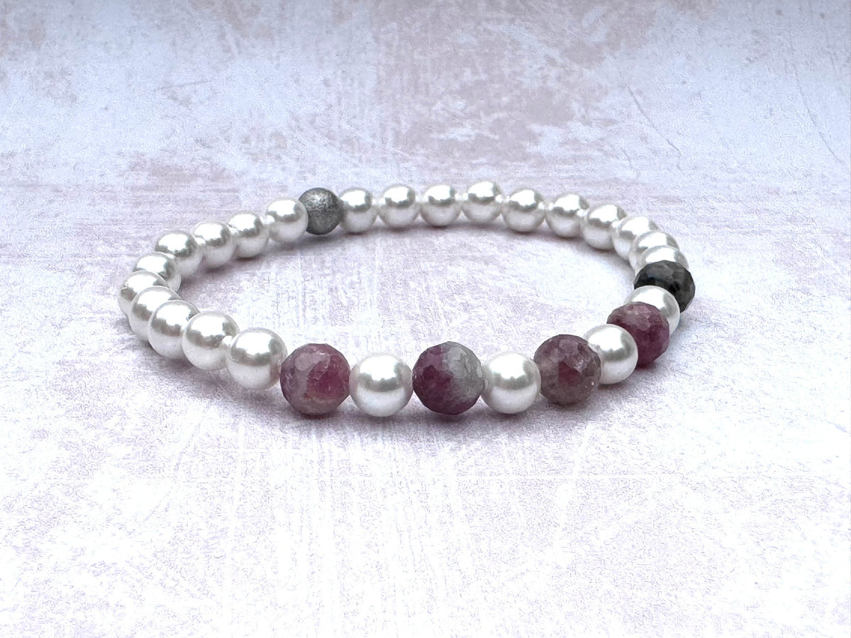 Tourmaline Shell Pearl Bracelet