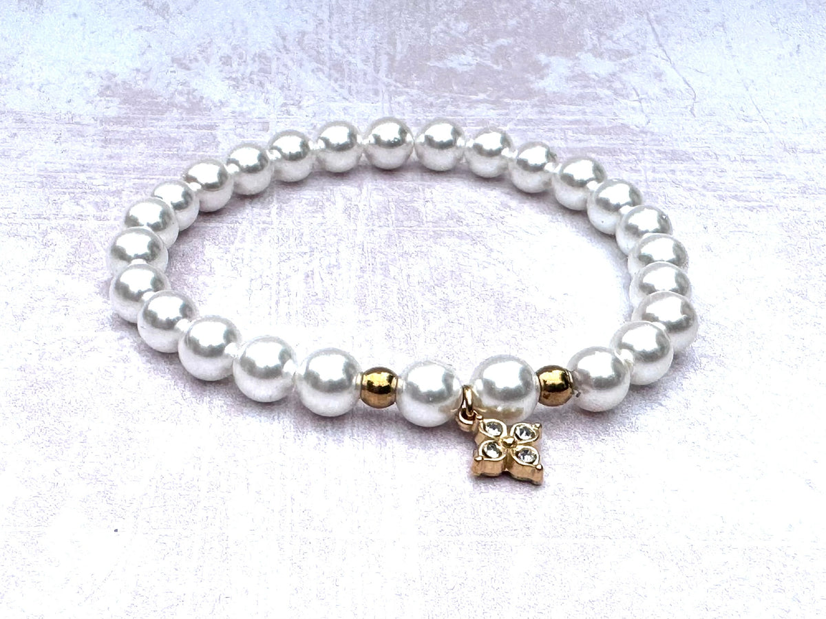 Shell Pearl Flower Bracelet