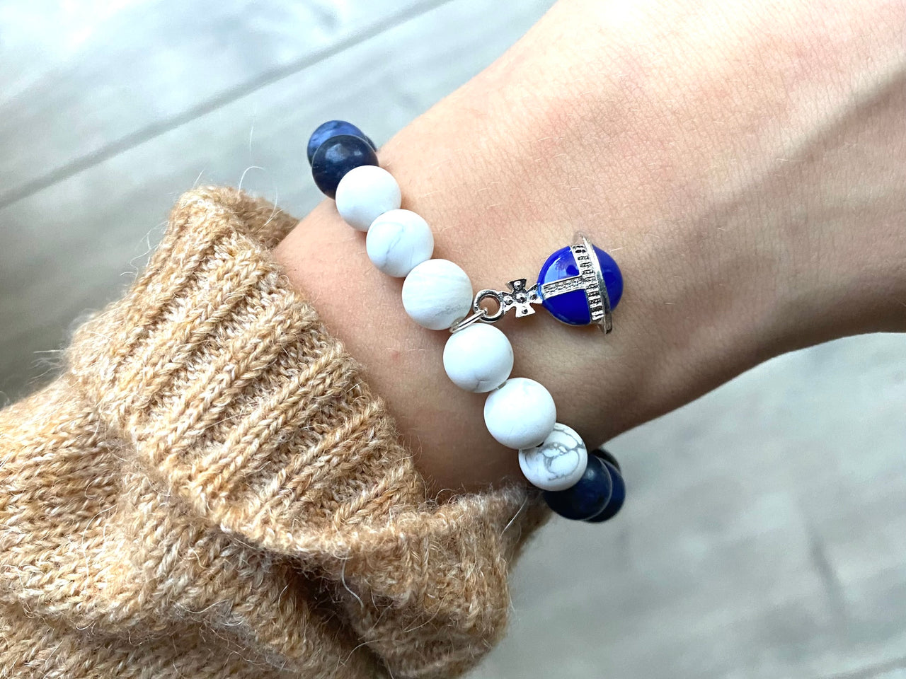 Vivienne Sodalite and Howlite Crystal Diffuser Bracelet