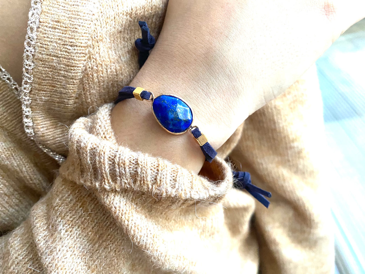 Lapis Lazuli Suede Crystal Diffuser Bracelet