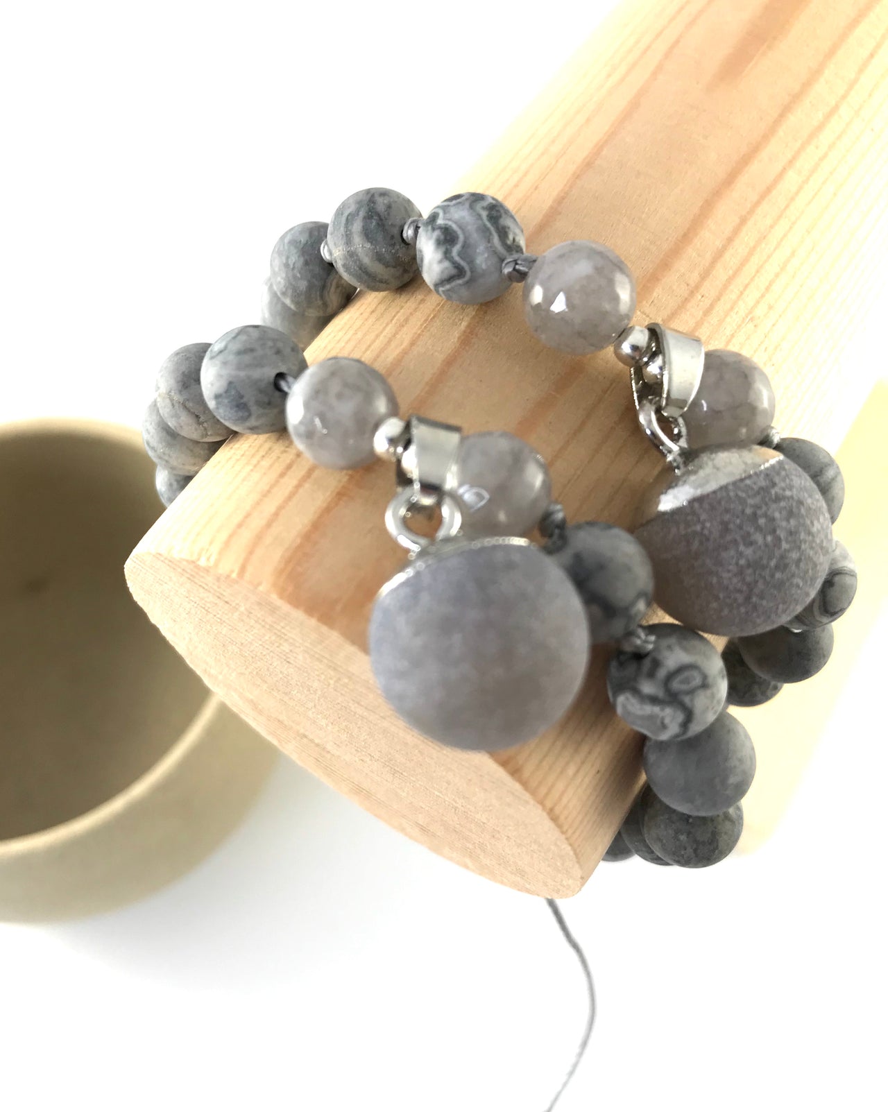 Agate Globe - Grey Charm Bracelet