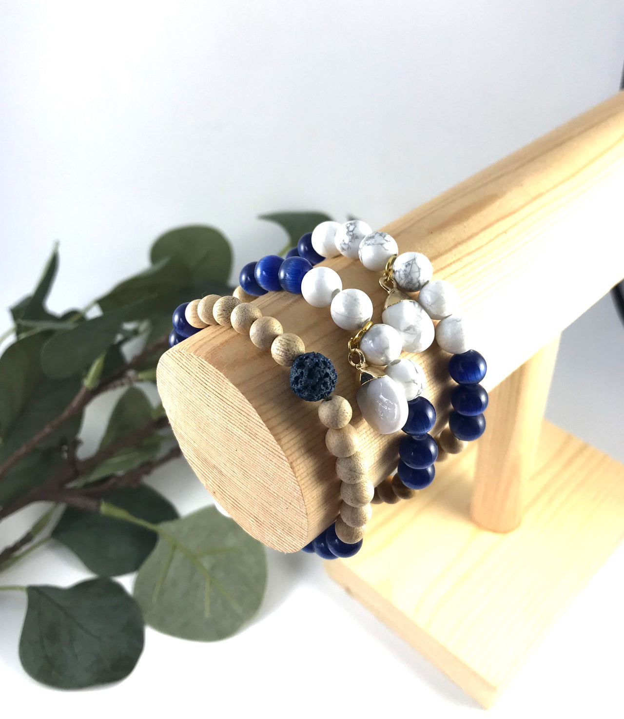 Atlantic - Howlite and Tiger Eye Diffuser Bracelet