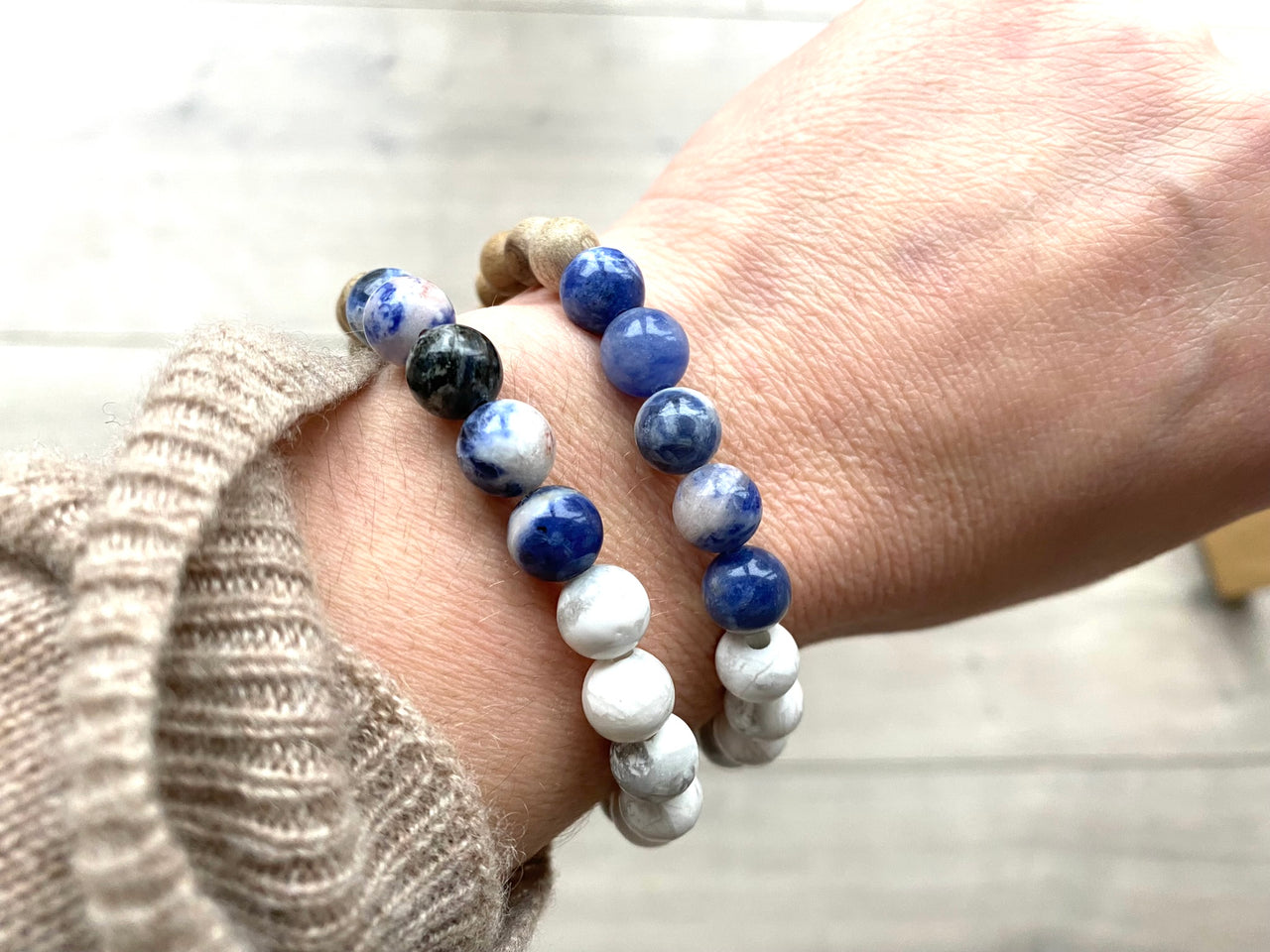 Blue Sodalite and Howlite Diffuser Bracelet