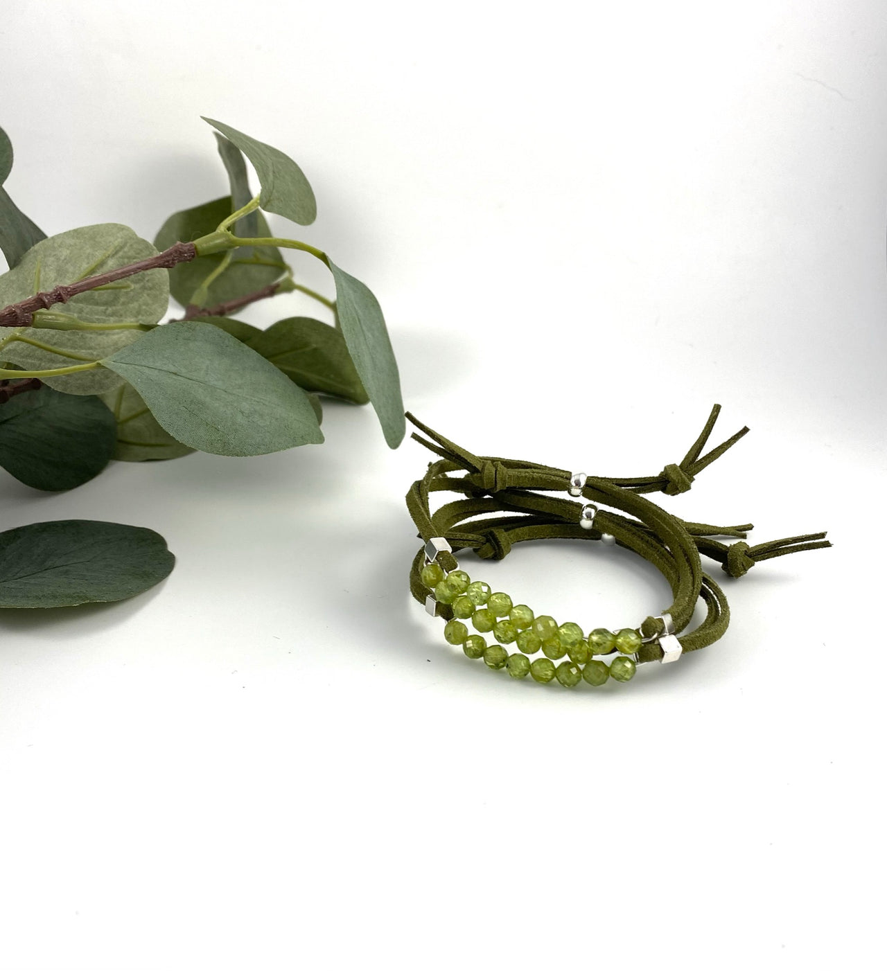 August Birth Stone - Peridot Gemstone Diffuser Bracelet