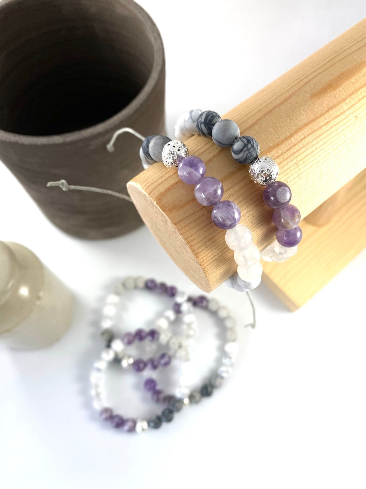 Lavender Fields - Howlite and Amethyst Diffuser Bracelet